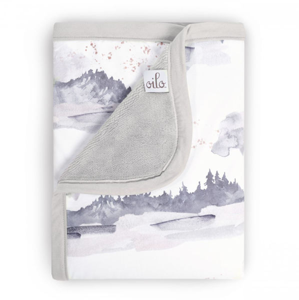 Picture of Misty Mountain Jersey Cuddle Blanket