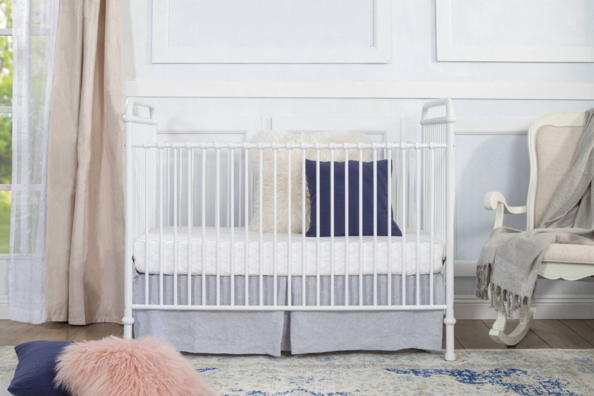 White deals iron crib